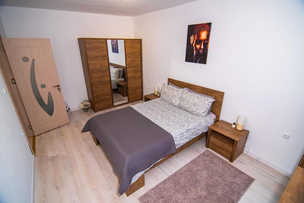 Ferienwohnung Benny'S Flat Stara Sagora Exterior foto